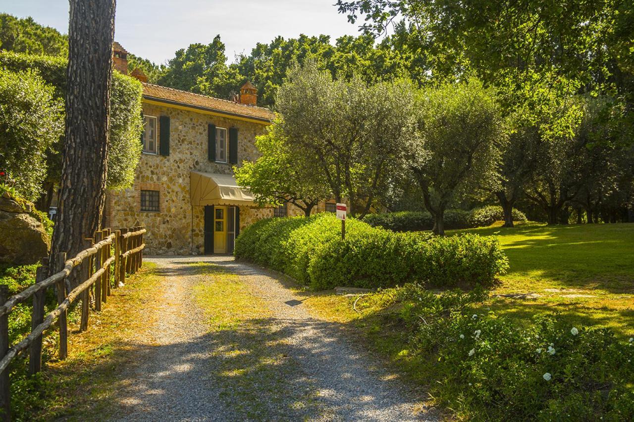 Villa Fattoria Di Magliano Winery à Magliano in Toscana Extérieur photo