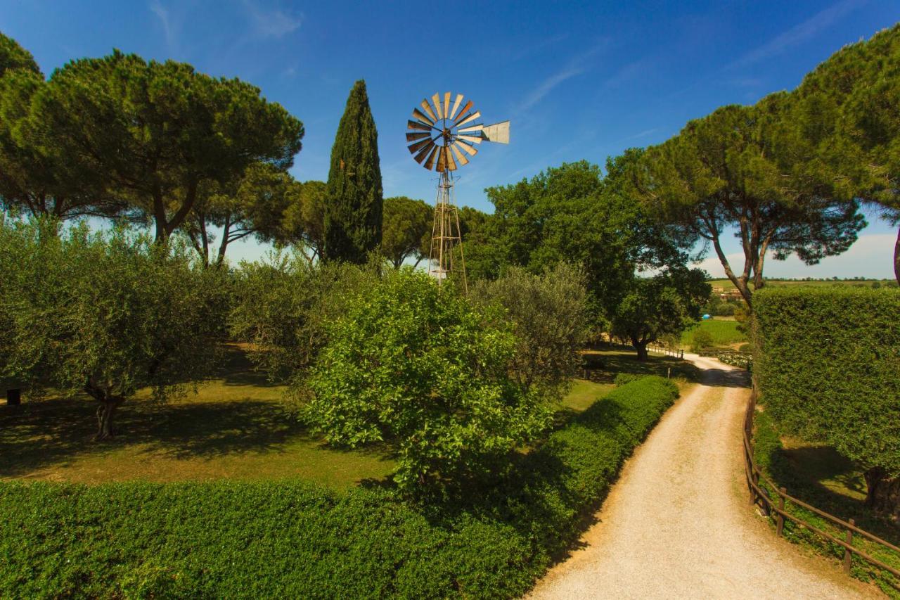 Villa Fattoria Di Magliano Winery à Magliano in Toscana Extérieur photo